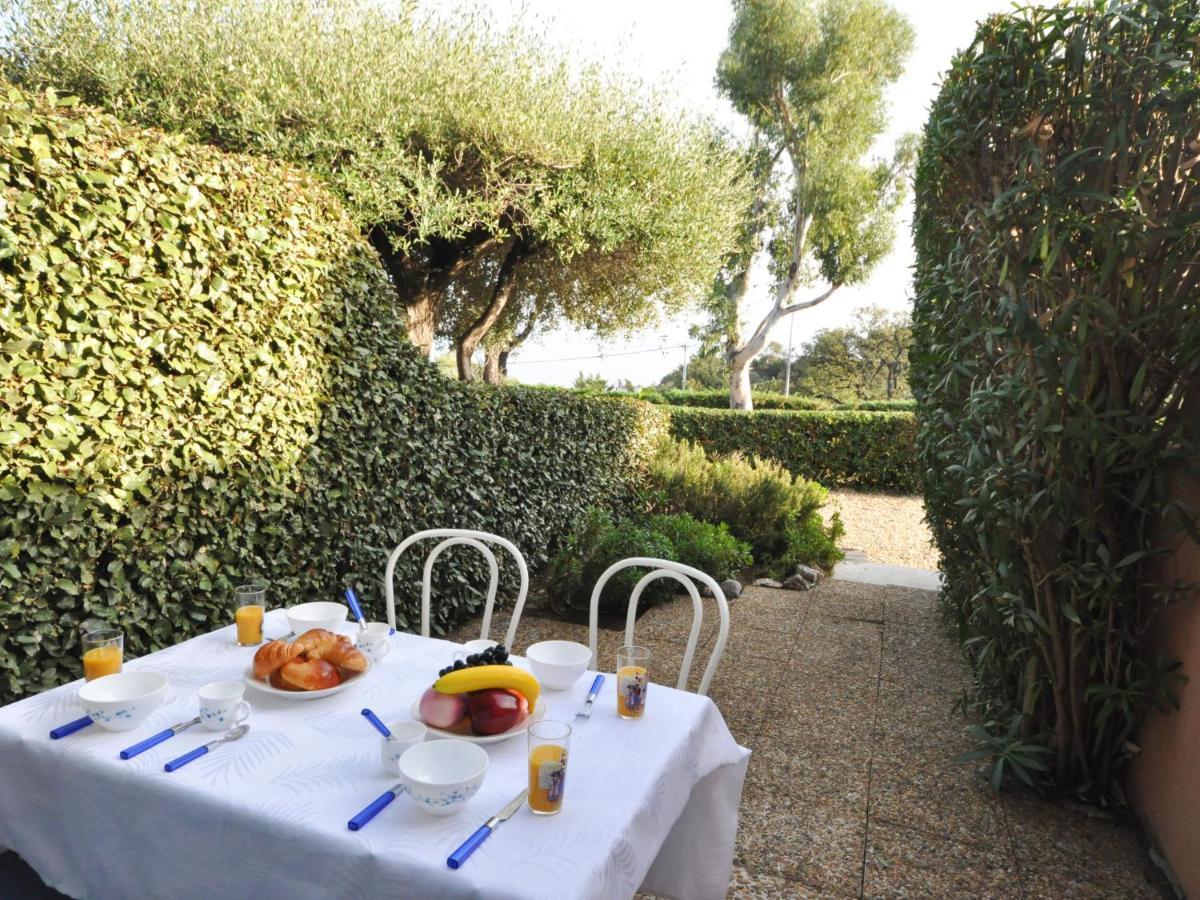 Apartment Les Jardins De La Mer-2 By Interhome Cavalaire-sur-Mer Bagian luar foto