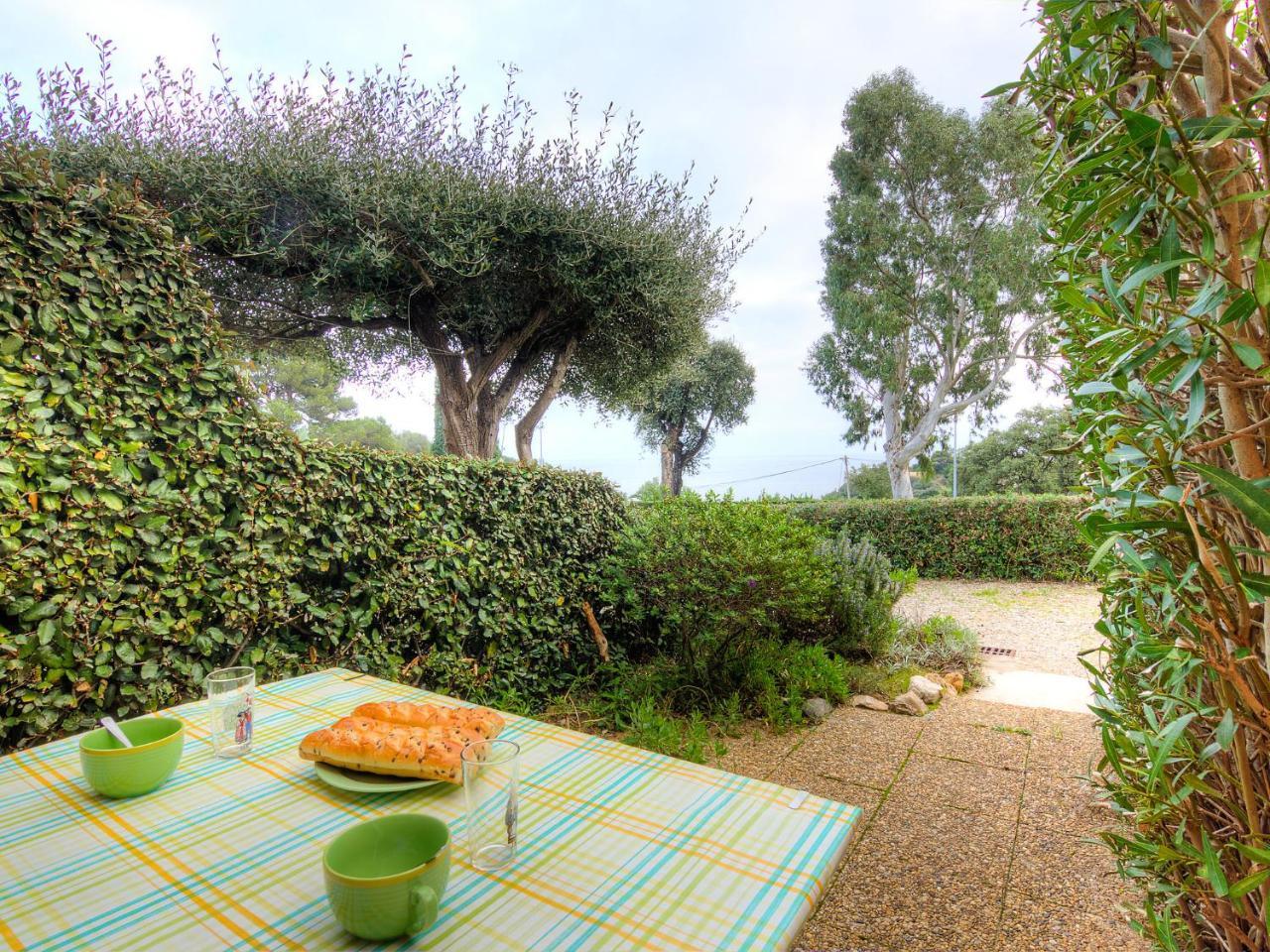 Apartment Les Jardins De La Mer-2 By Interhome Cavalaire-sur-Mer Bagian luar foto