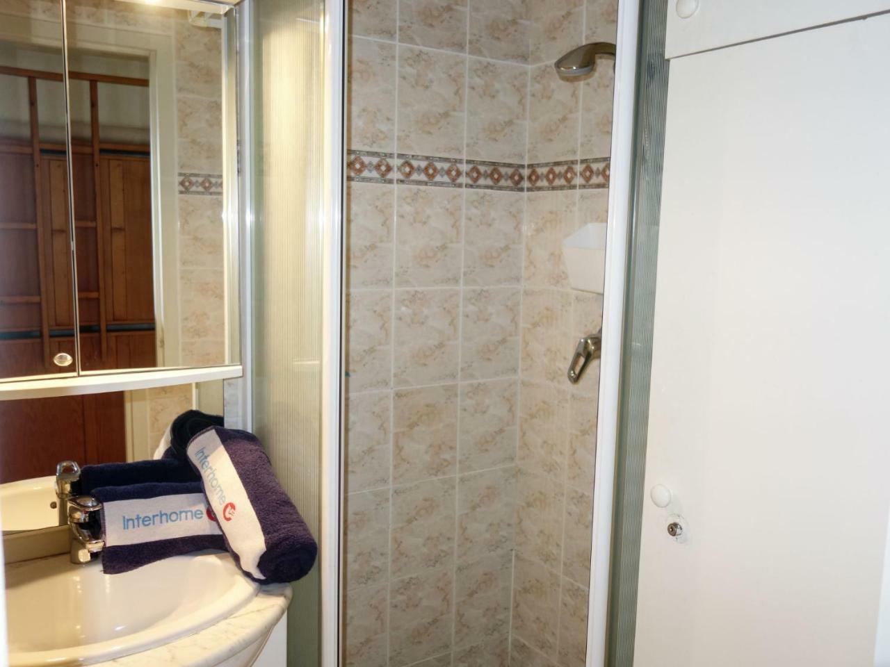 Apartment Les Jardins De La Mer-2 By Interhome Cavalaire-sur-Mer Bagian luar foto